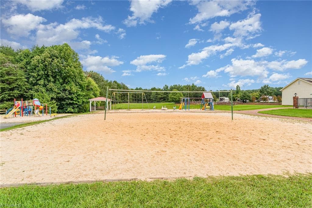 Manufactured Home at 103 S Cardinal Avenue, New London NC 28127, New London, photo 43 of 50