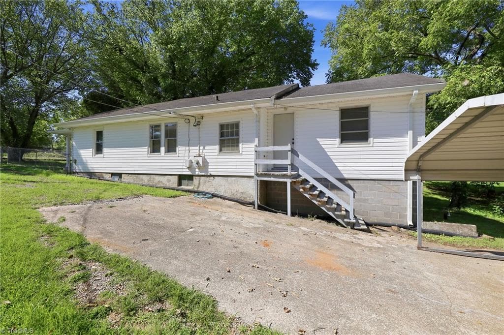 Stick/Site Built at 1313 Fairfield Drive, Winston-Salem NC 27127, Winston-Salem, photo 23 of 25