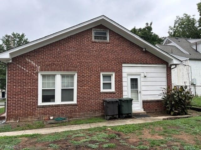 Duplex at 410 N Cedar Street, Greensboro NC 27401, Greensboro, photo 5 of 12