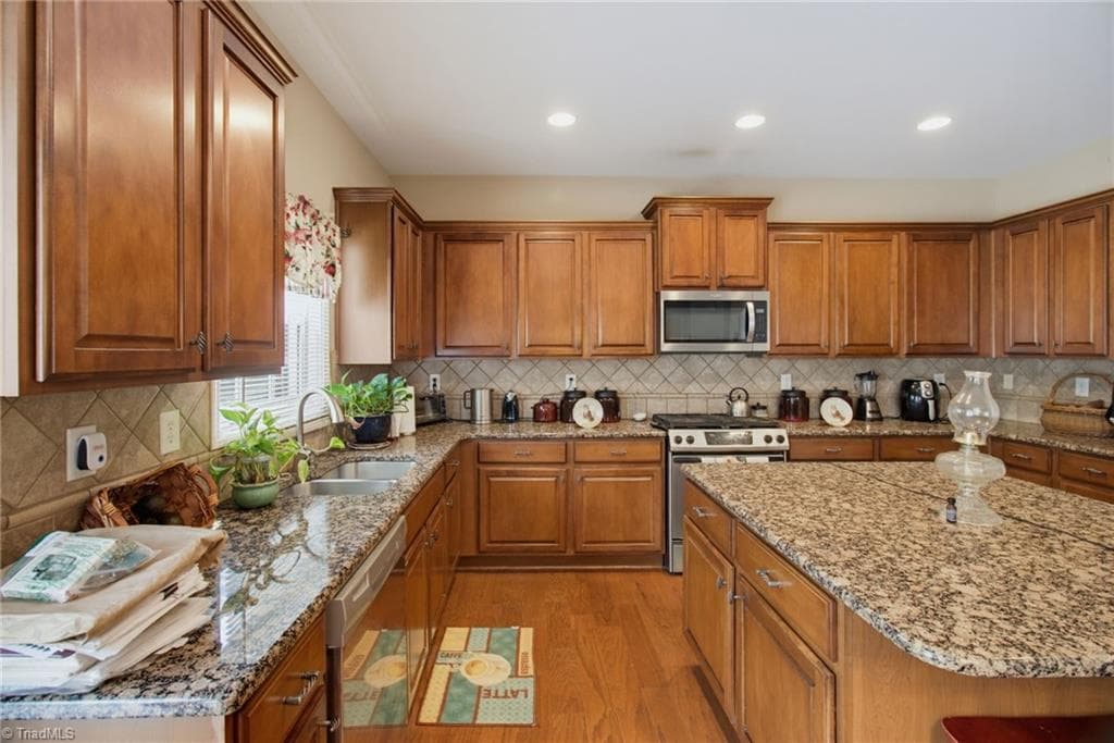 Stick/Site Built at 4034 Tellmont Court, High Point NC 27265, photo 16 of 36