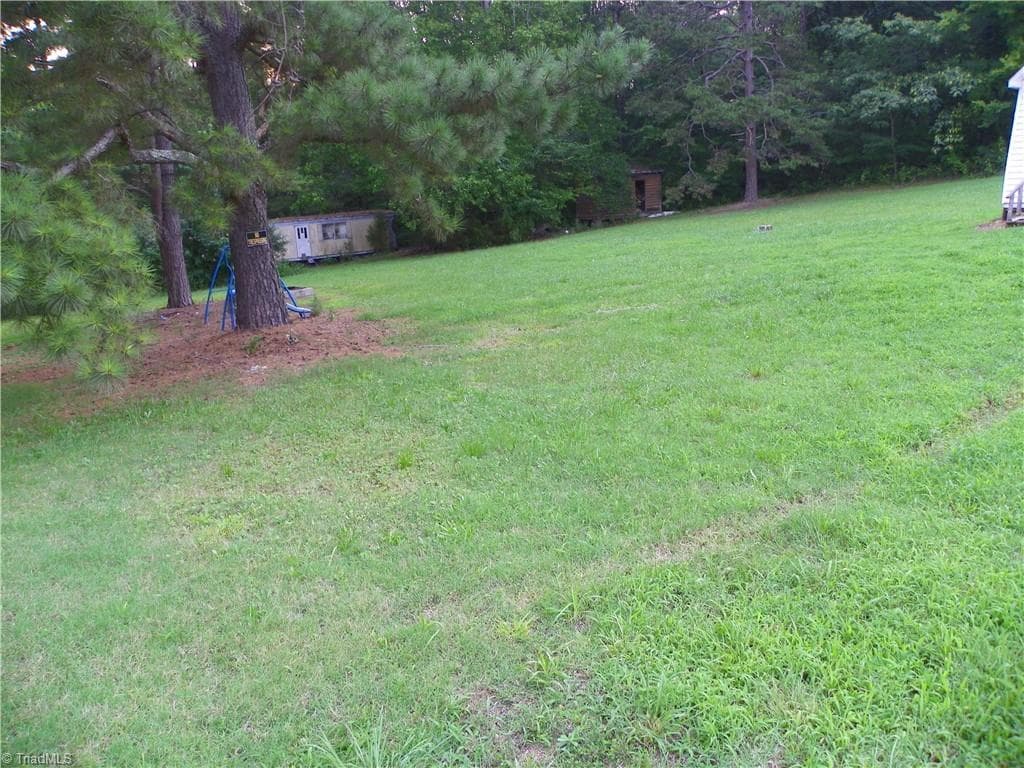 Stick/Site Built at 189 High Bluff Drive, Lexington NC 27295-9662, Lexington, photo 7 of 24