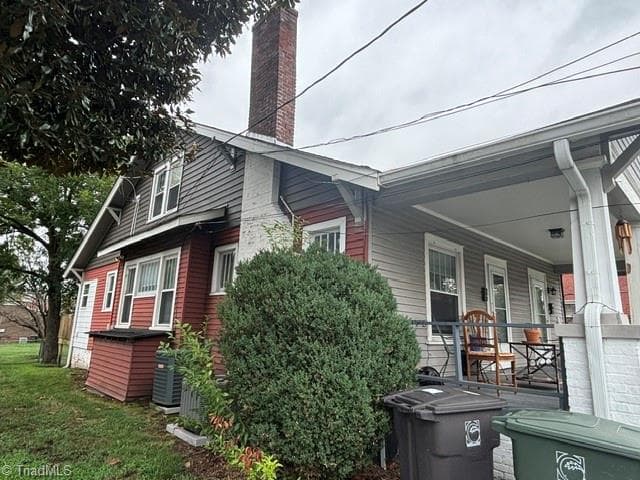 Duplex at 422 N Cedar Street, Greensboro NC 27401, Greensboro, photo 3 of 5