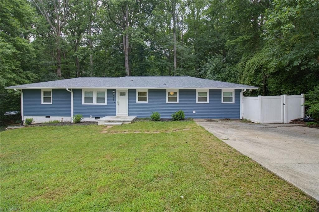 Stick/Site Built at 488 Lansdowne Place, Winston-Salem NC 27107