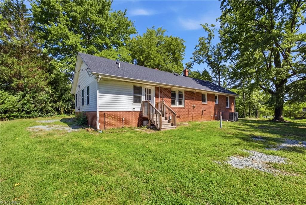 Stick/Site Built at 3048 NC Highway 62, Liberty NC 27298, Liberty, photo 29 of 36