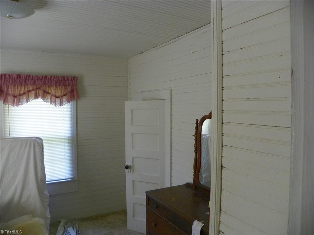 Stick/Site Built at 486 Odell Owen Road, Lexington NC 27295-9662, Lexington, photo 7 of 9
