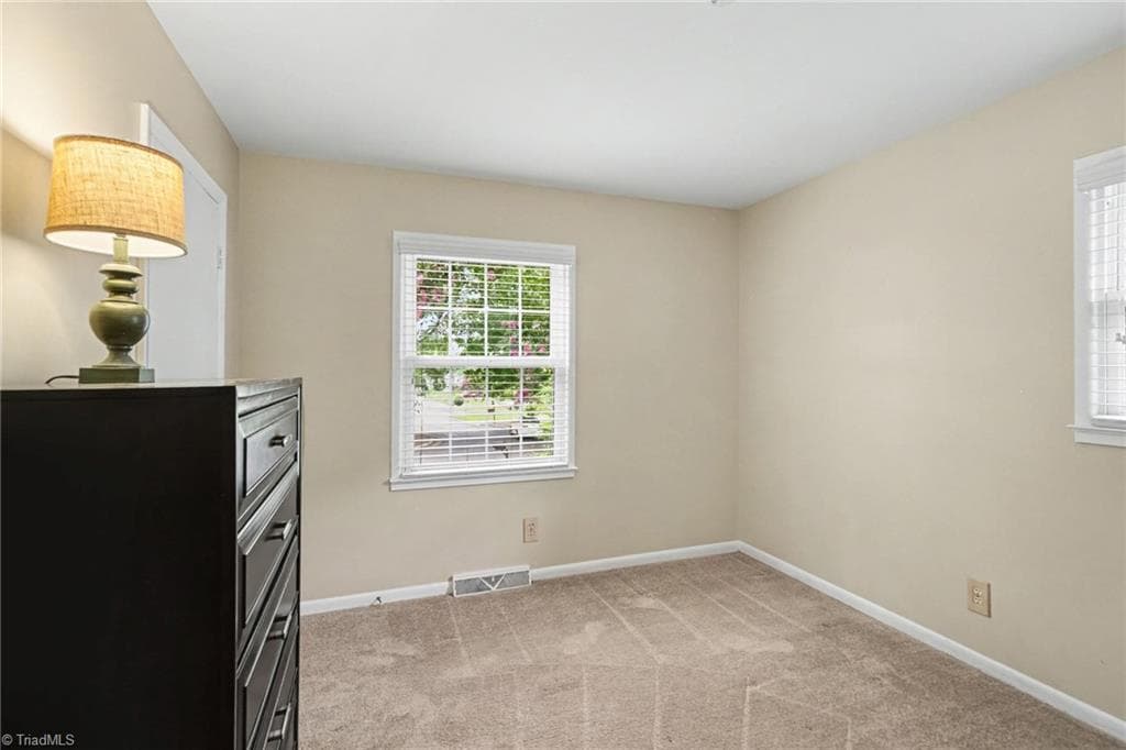 Stick/Site Built at 3212 Flanders Court, High Point NC 27265, photo 20 of 42