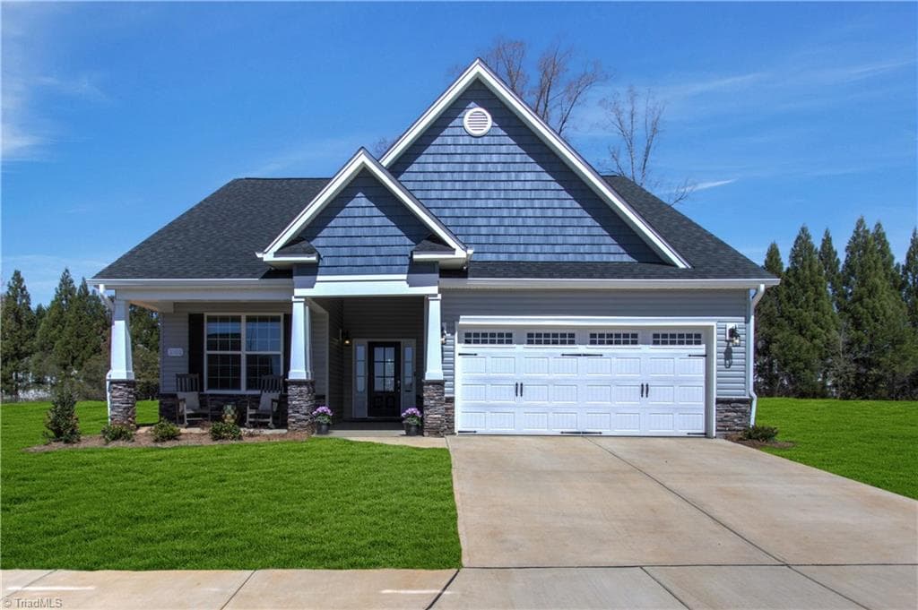Stick/Site Built at 127 Luther Drive, Graham NC 27253, photo 2 of 31