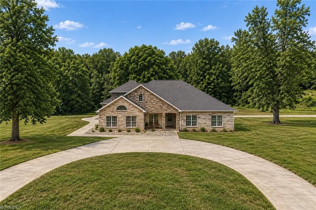 9190 Laurel Glenn Drive, Rural Hall NC 27045