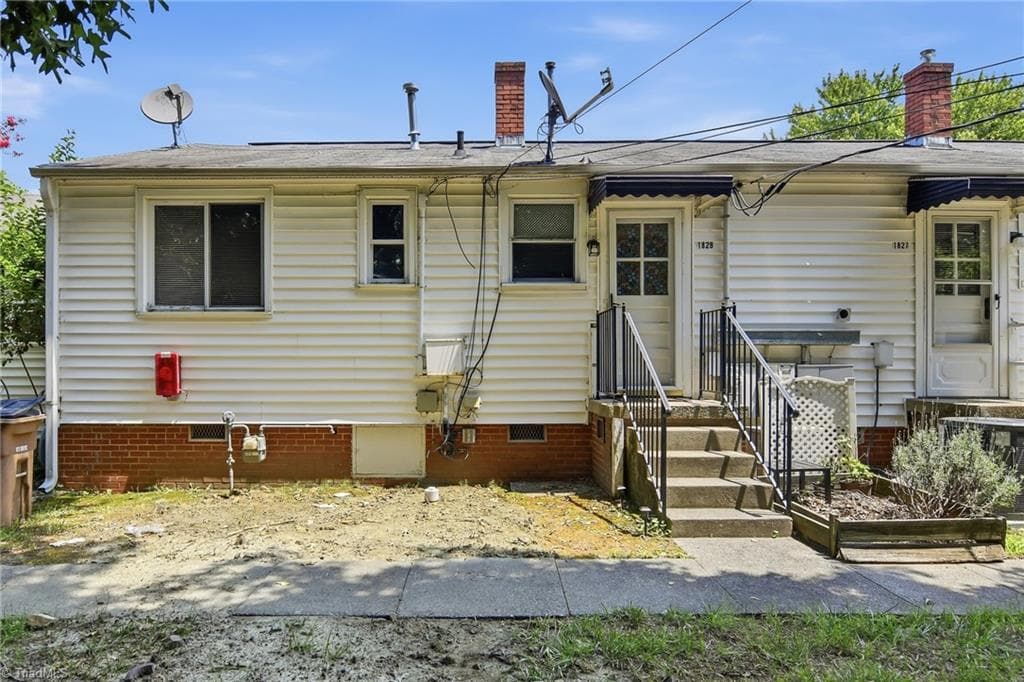 Stick/Site Built at 1829 Villa Drive, Greensboro NC 27403, Greensboro, photo 18 of 27