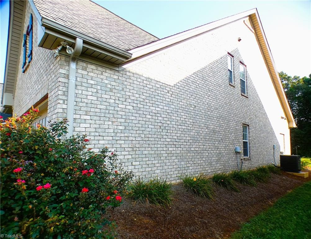 Stick/Site Built at 161 N Lake Louise Drive, Mocksville NC 27028, Mocksville, photo 35 of 50