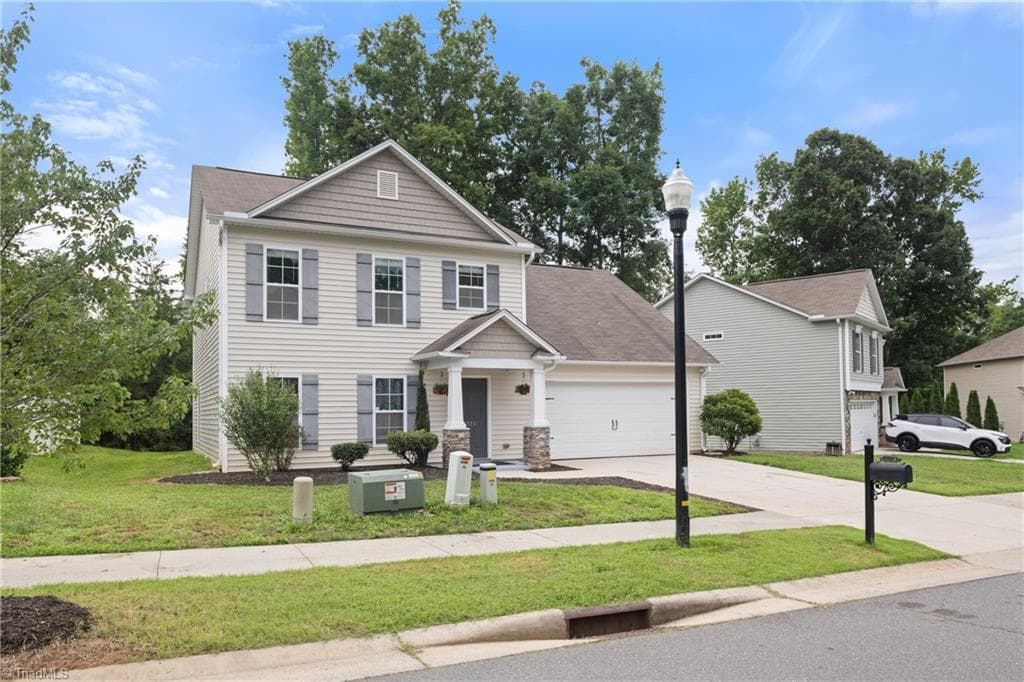 Stick/Site Built at 223 N Wentworth Drive, Mocksville NC 27028, Mocksville, photo 2 of 43