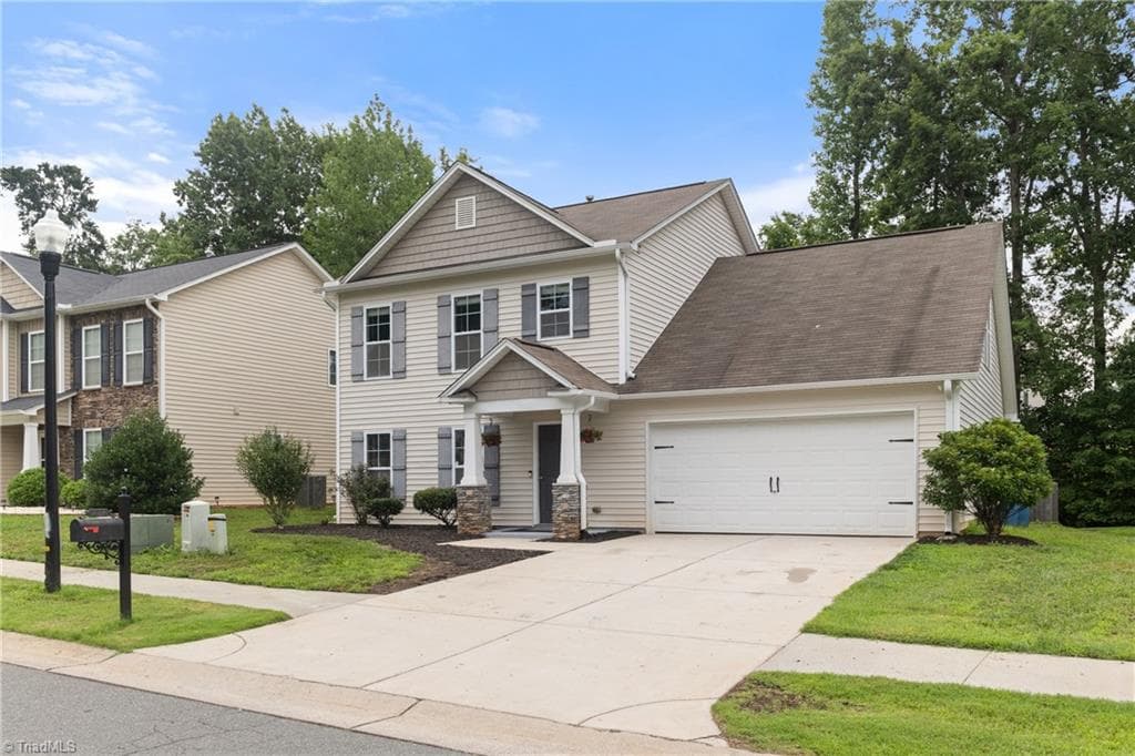 Stick/Site Built at 223 N Wentworth Drive, Mocksville NC 27028, Mocksville, photo 4 of 43