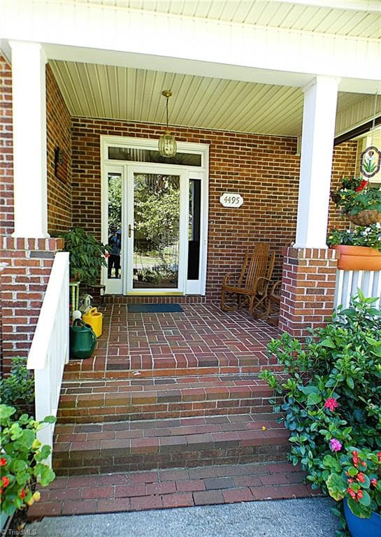 4495 Asbury Place Drive, Clemmons NC 27012