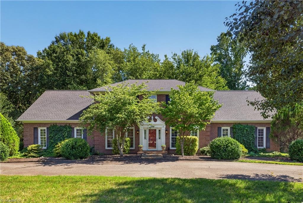 Stick/Site Built at 1018 Riverbend Drive, Bermuda Run NC 27006, Bermuda Run, photo 3 of 39