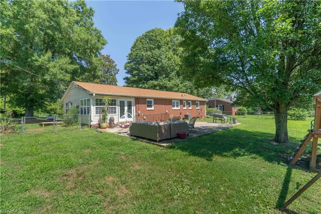 Stick/Site Built at 1826 Old Hollow Road, Walkertown NC 27051, Walkertown, photo 29 of 32