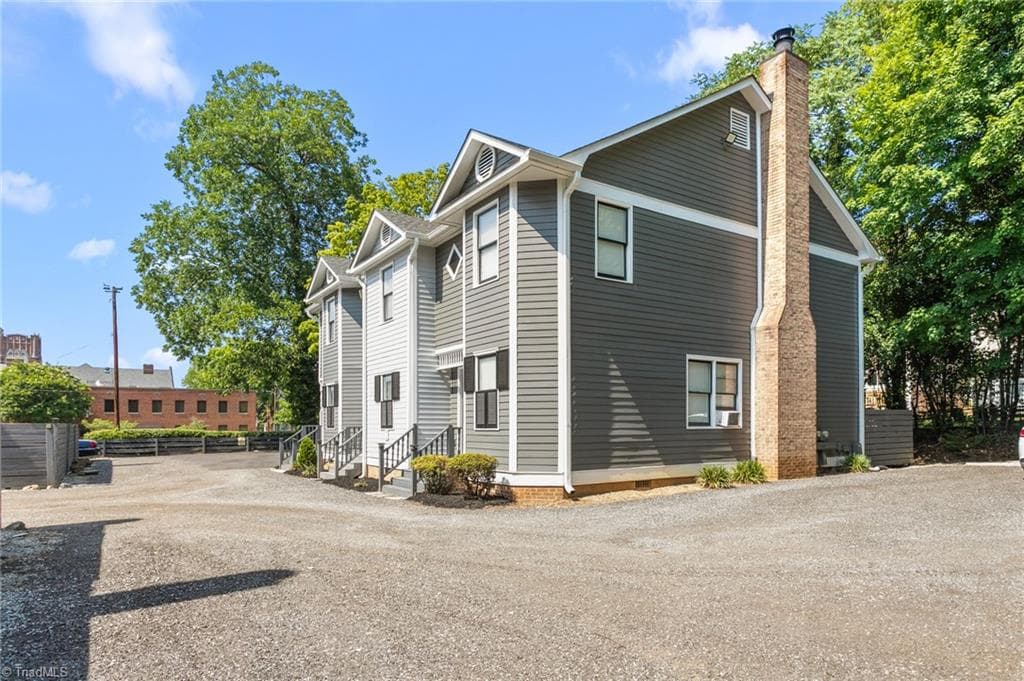 Condominium at 517, 519, 521 Tate Street # C, Greensboro NC 27403, Greensboro, photo 37 of 44