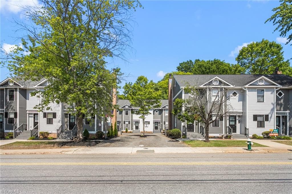 Condominium at 517, 519, 521 Tate Street # C, Greensboro NC 27403, Greensboro, photo 4 of 44
