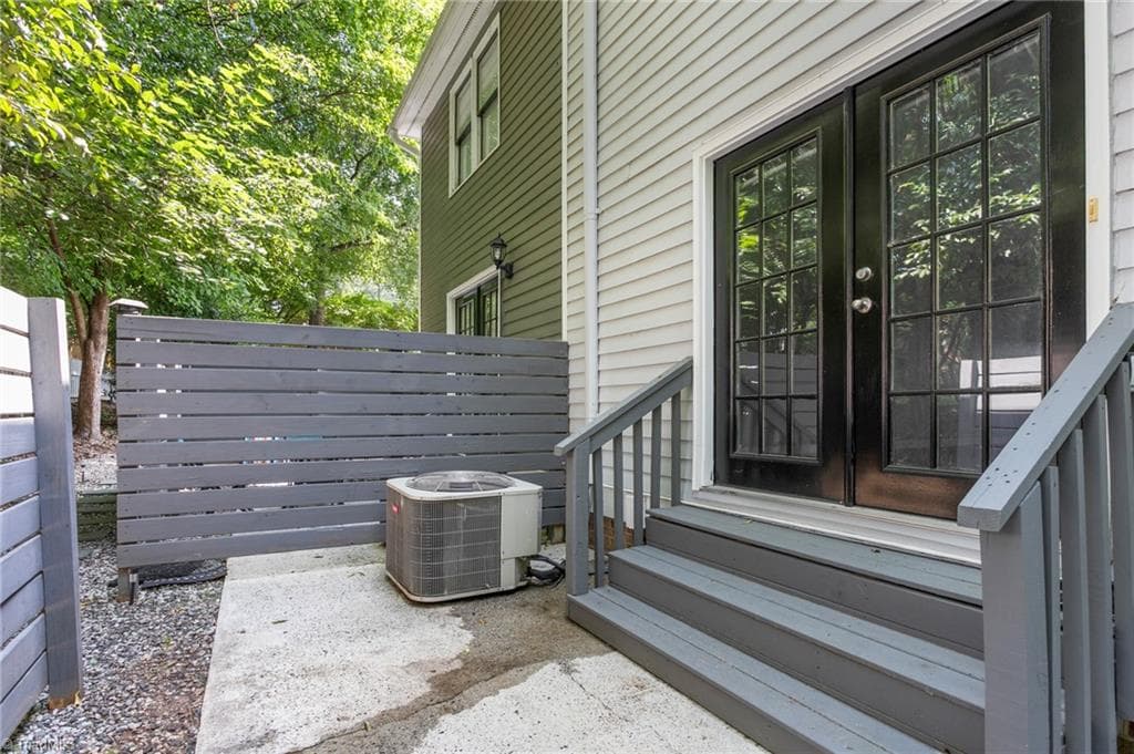 Condominium at 517, 519, 521 Tate Street # C, Greensboro NC 27403, Greensboro, photo 21 of 44