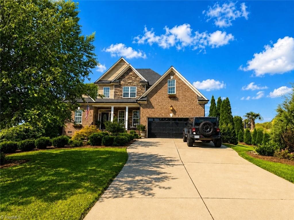 254 Raspberry Ridge Drive, Clemmons NC 27012