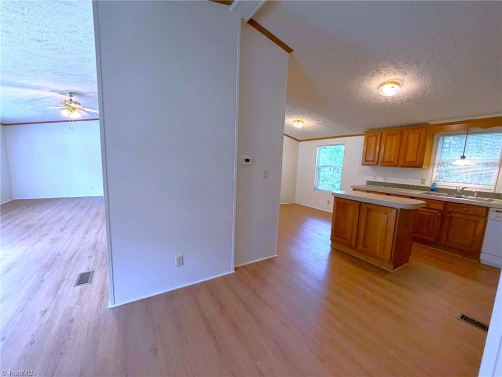 Manufactured Home at 1042 Wells Creek Road, Madison NC 27025, Madison, photo 23 of 96