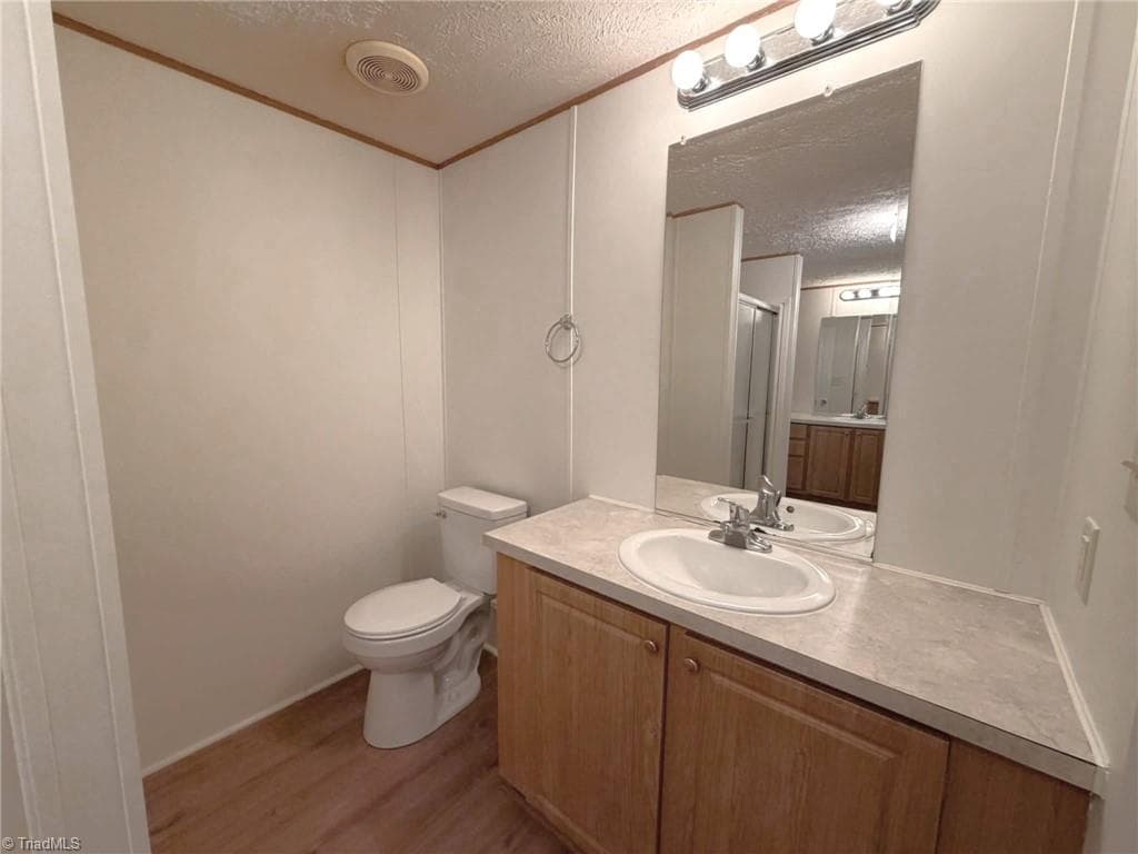 Manufactured Home at 1042 Wells Creek Road, Madison NC 27025, Madison, photo 71 of 96