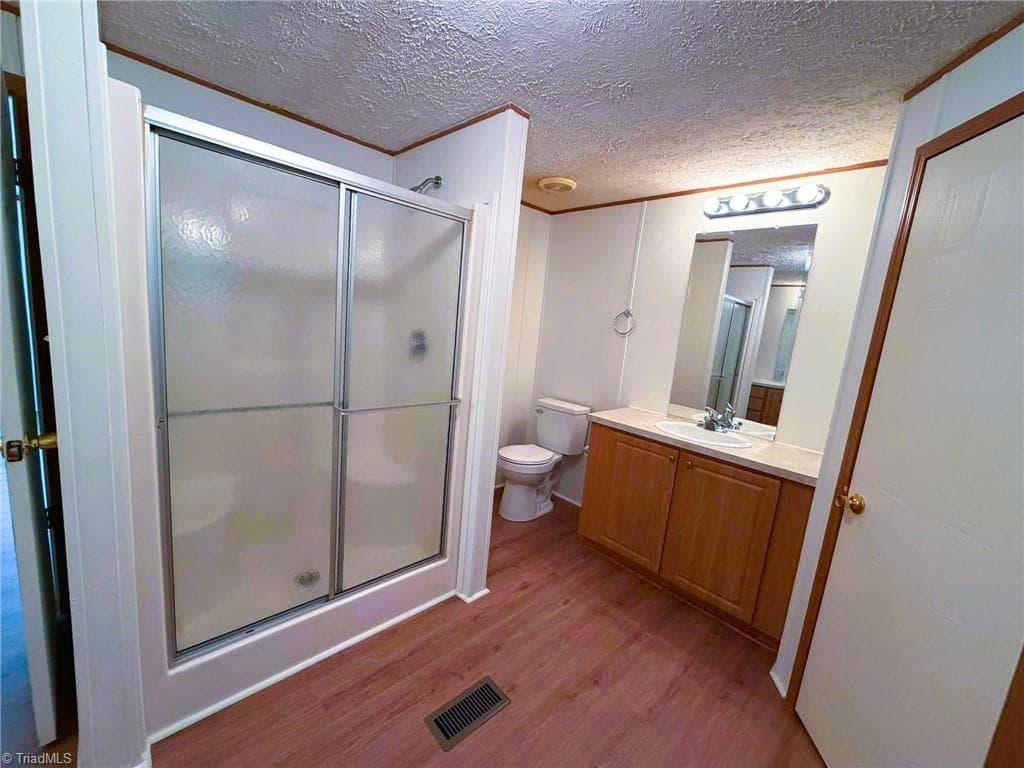 Manufactured Home at 1042 Wells Creek Road, Madison NC 27025, Madison, photo 65 of 96