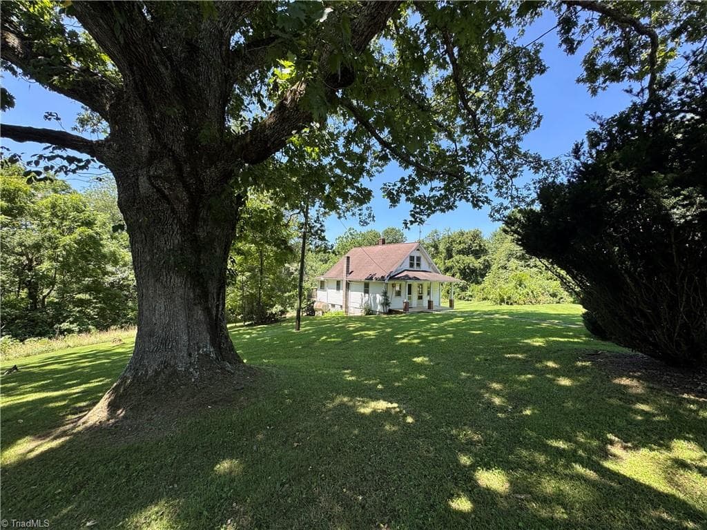 Stick/Site Built at 375 Retrivers Lane, Hillsville VA 24343, Hillsville, photo 22 of 24