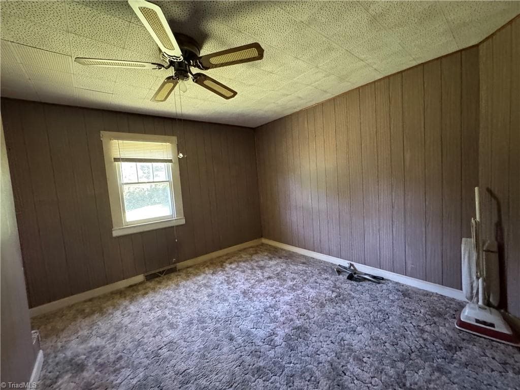 Stick/Site Built at 375 Retrivers Lane, Hillsville VA 24343, Hillsville, photo 14 of 24