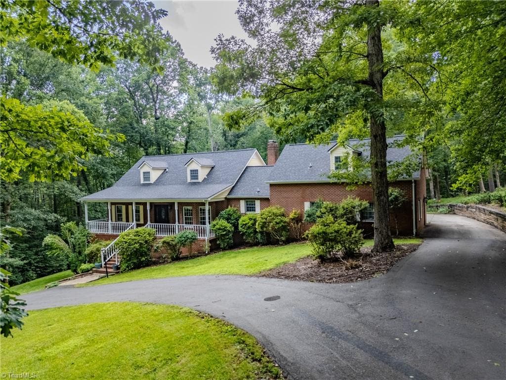 Stick/Site Built at 158 Oakmont Place, Mount Airy NC 27030, photo 7 of 50