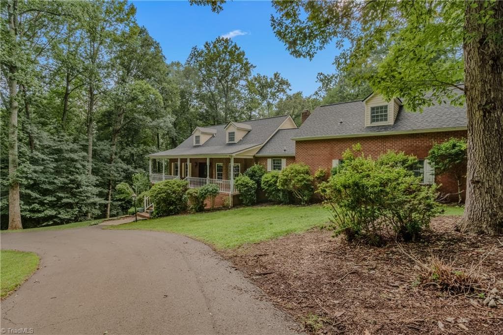 Stick/Site Built at 158 Oakmont Place, Mount Airy NC 27030, photo 14 of 50