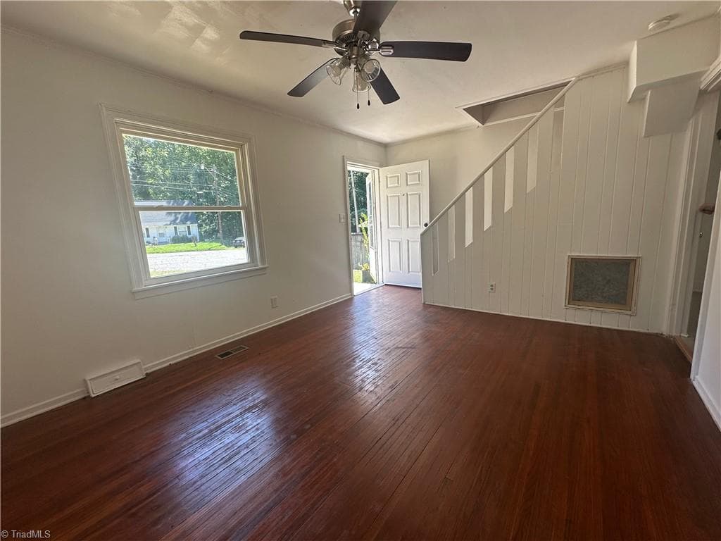 Stick/Site Built at 1005 William Drive, Winston-Salem NC 27107, Winston-Salem, photo 5 of 35
