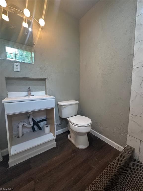 Stick/Site Built at 1005 William Drive, Winston-Salem NC 27107, Winston-Salem, photo 18 of 35