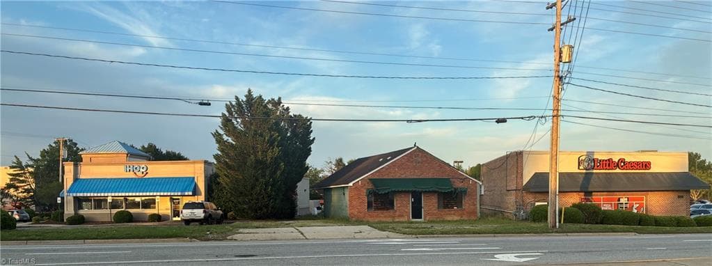 Retail at 2206 N Main Street, High Point NC 27262, High Point, photo 3 of 14