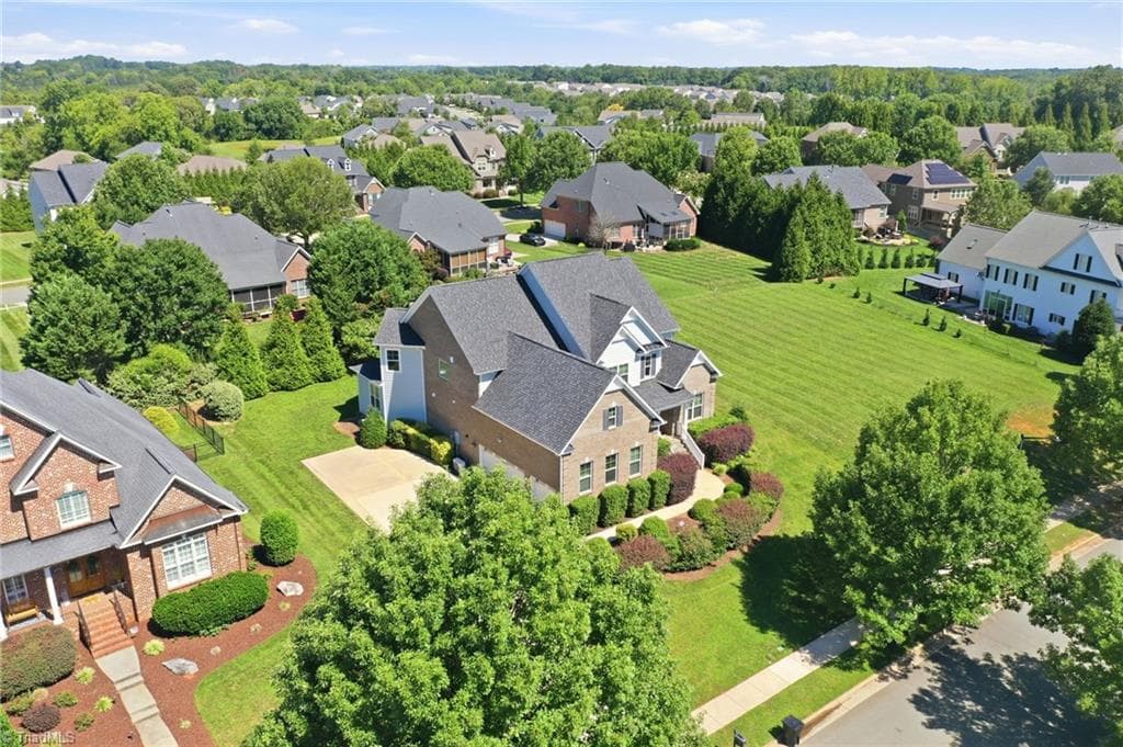 Stick/Site Built at 4403 Bonnie Loch Drive, Burlington NC 27215, Burlington, photo 11 of 100
