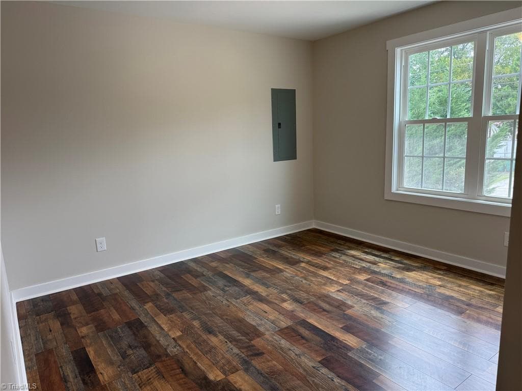 Stick/Site Built at 2403 Friends Avenue, High Point NC 27263, photo 16 of 20