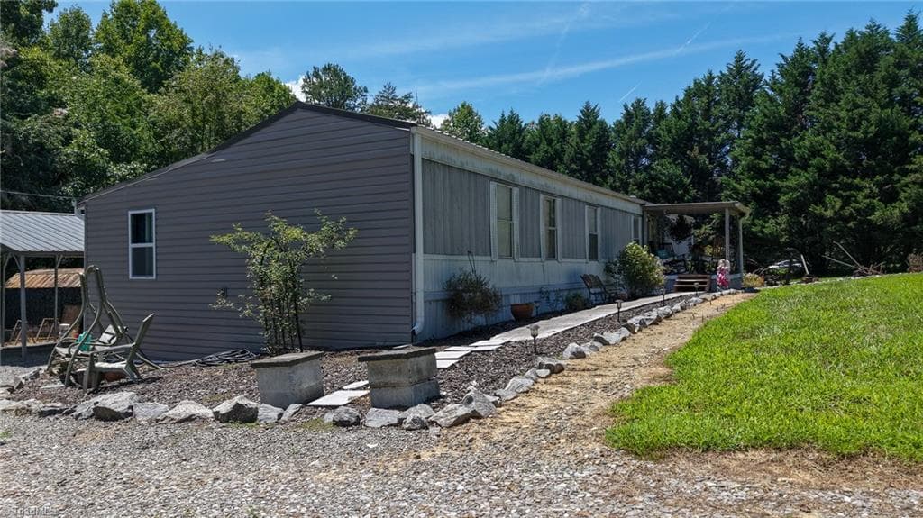 Manufactured Home at 185 Bells Lane, Ronda NC 28670, photo 44 of 50