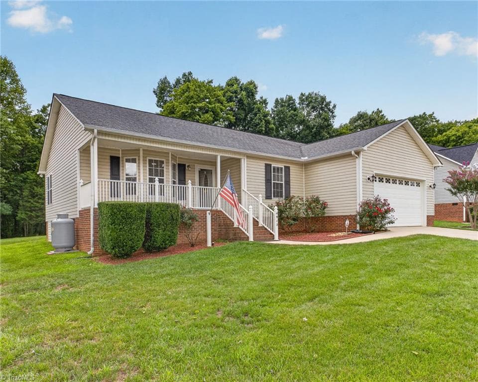 Stick/Site Built at 4913 Creeks Crossing Road, Asheboro NC 27205, photo 3 of 29