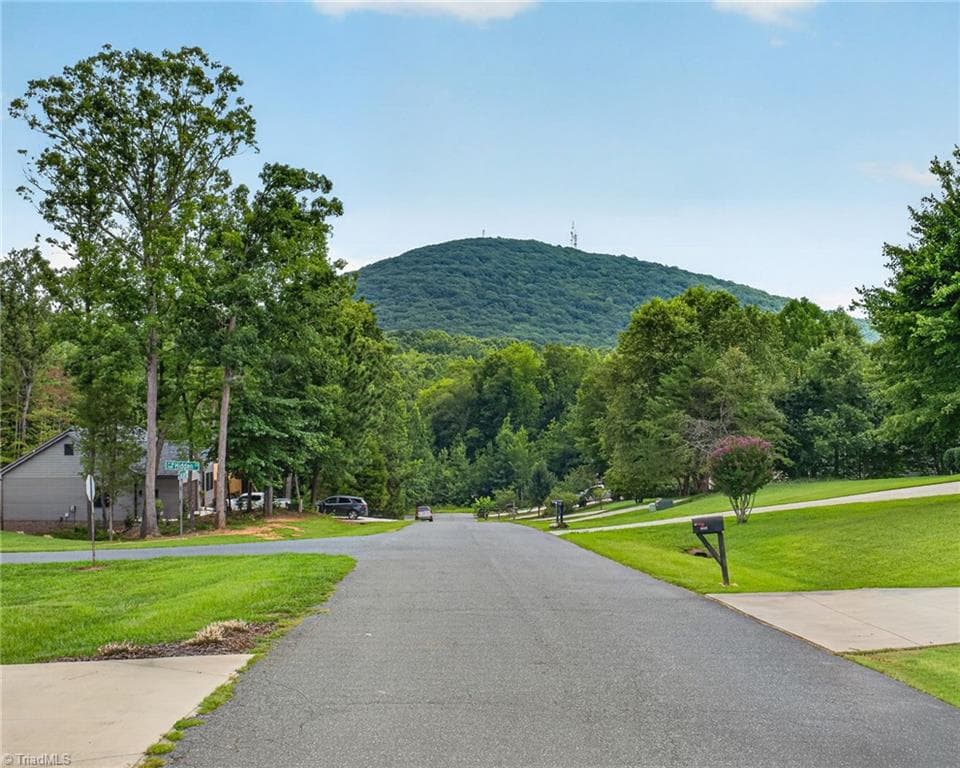 Stick/Site Built at 4913 Creeks Crossing Road, Asheboro NC 27205, photo 4 of 29