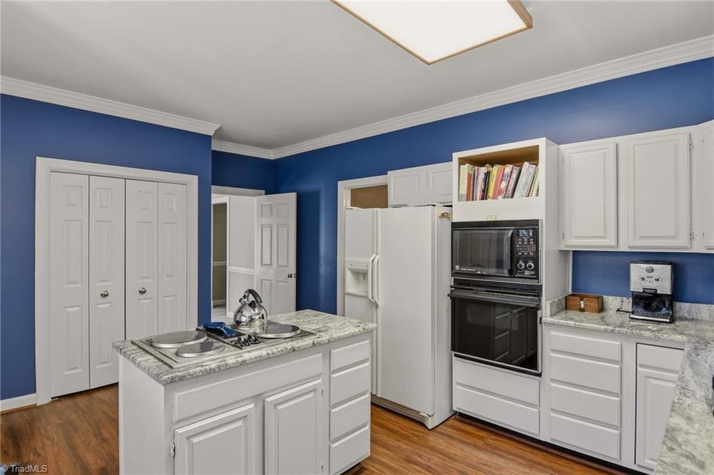 Stick/Site Built at 520 Barrett Road, Winston-Salem NC 27104, Winston-Salem, photo 9 of 24