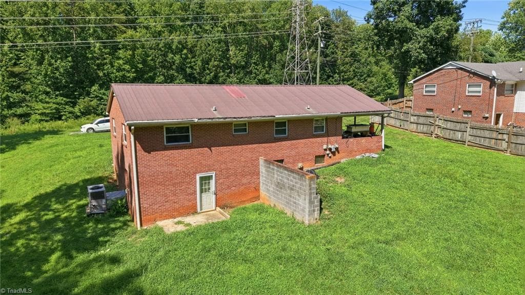 Stick/Site Built at 5354 Sunrise Terrace, Winston-Salem NC 27105, Winston-Salem, photo 34 of 43
