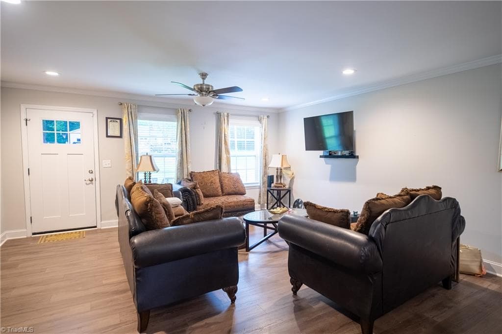 Stick/Site Built at 198 Quail Drive, Winston-Salem NC 27105, Winston-Salem, photo 4 of 12