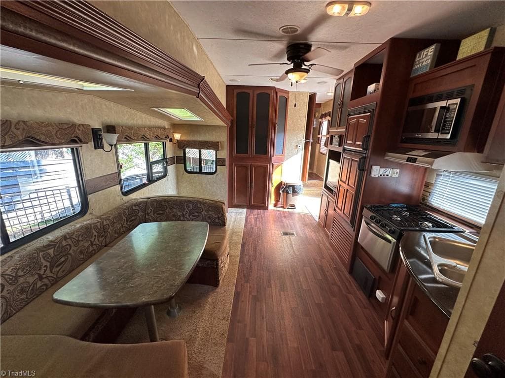 Manufactured Home at 139 Pier Avenue, New London NC 28127, New London, photo 11 of 50