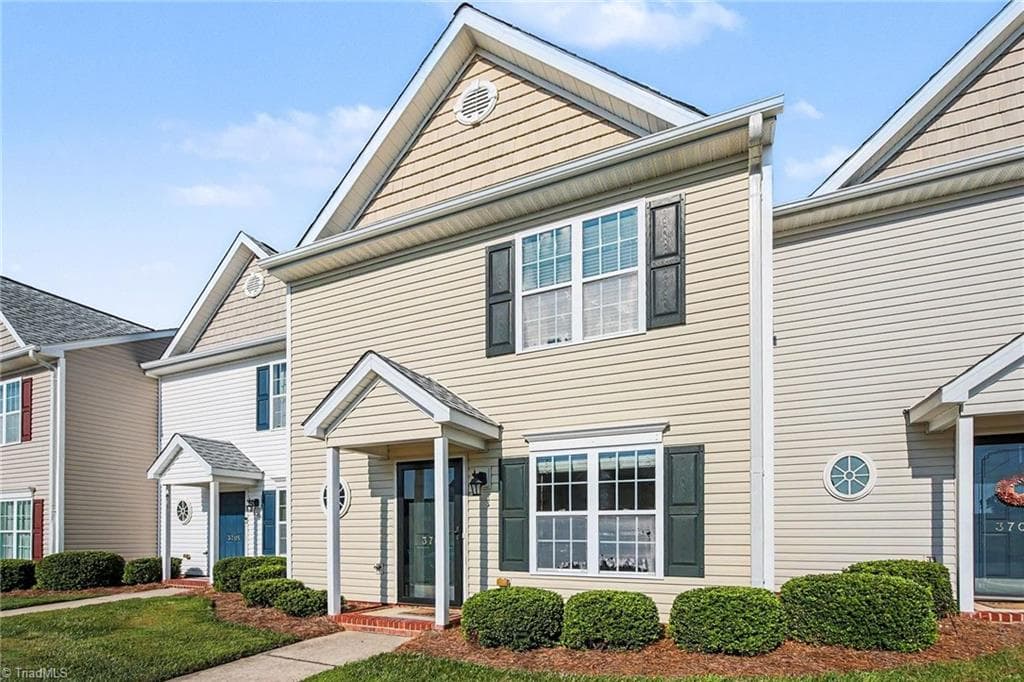 3707 Spanish Peak Drive, High Point NC 27265