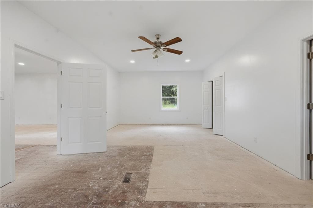 Manufactured Home at 209 Bruno Lane, Boomer NC 28606, photo 23 of 40