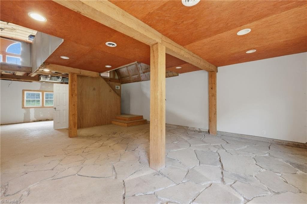 Manufactured Home at 209 Bruno Lane, Boomer NC 28606, photo 7 of 40