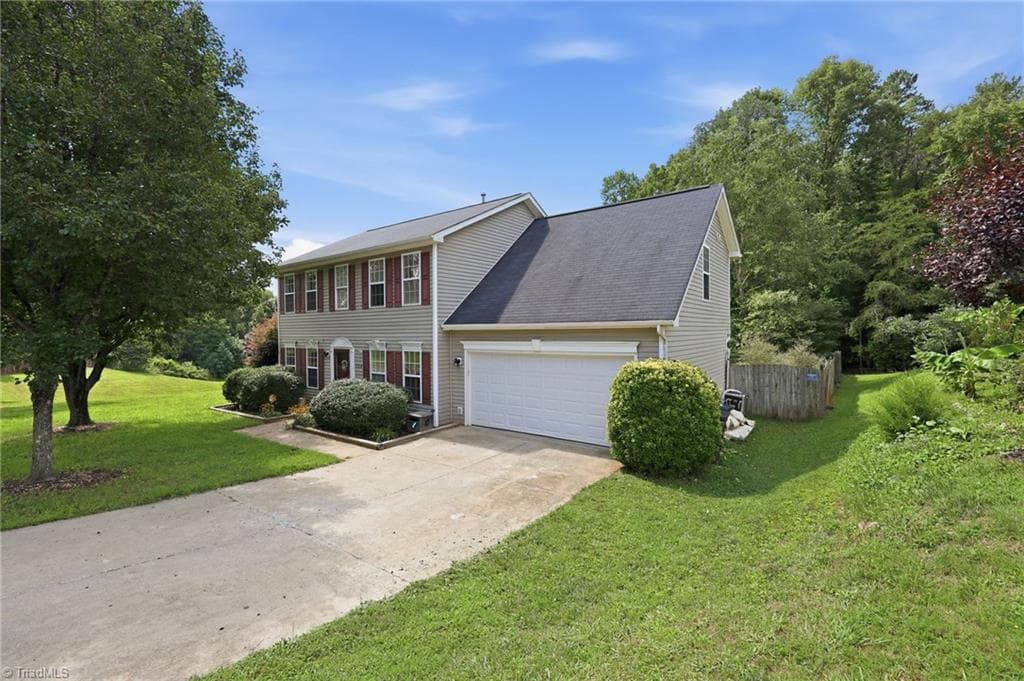 Stick/Site Built at 150 Creekview Drive, Kernersville NC 27284, photo 32 of 39