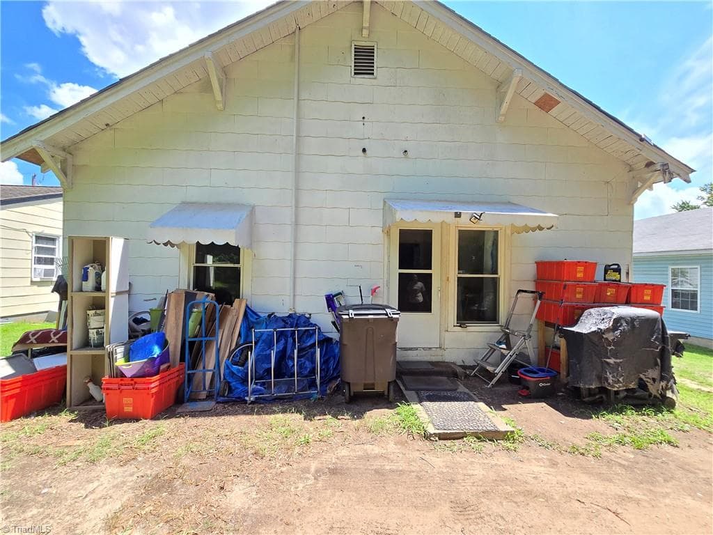 Stick/Site Built at 819 W Sprague Street, Winston-Salem NC 27127, Winston-Salem, photo 15 of 21