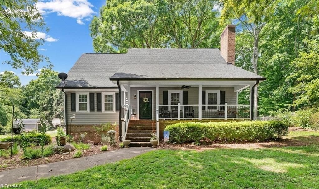 5754 Stanleyville Drive, Winston-Salem NC 27105