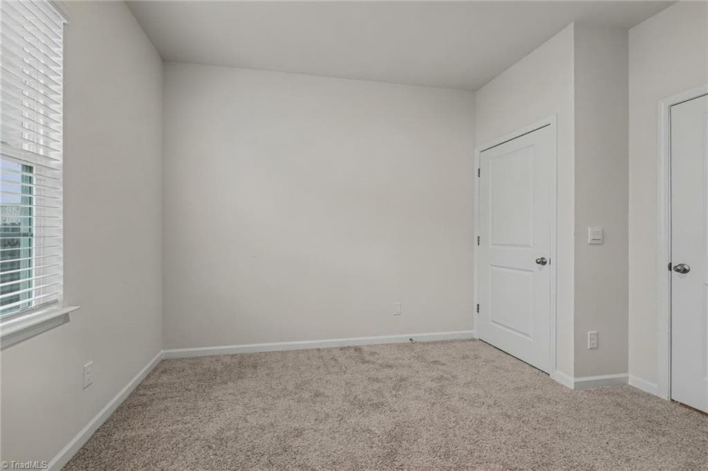 Stick/Site Built at 620 Hickory Point Drive, Lexington NC 27292, photo 16 of 28