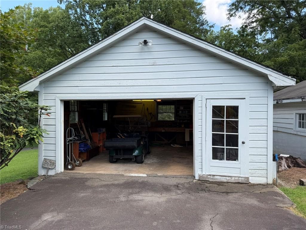 Stick/Site Built at 1595 Red Copper Circle, Winston-Salem NC 27106, Winston-Salem, photo 69 of 100